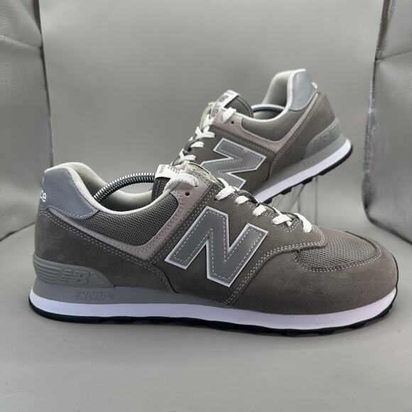 New Balance 574 Shoes Mens Size 12 Classic Retro Suede Mesh ML574EGG Running - Picture 1 of 10